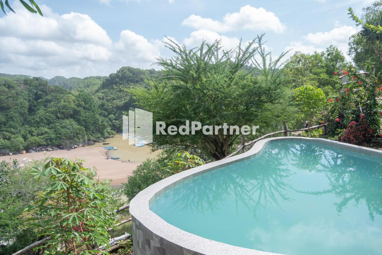 Baron Hill Resort Gunung Kidul Mitra Reddoorz Bagian luar foto